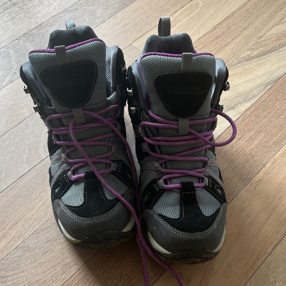 Women's Gray and Black Winter Hiking boots